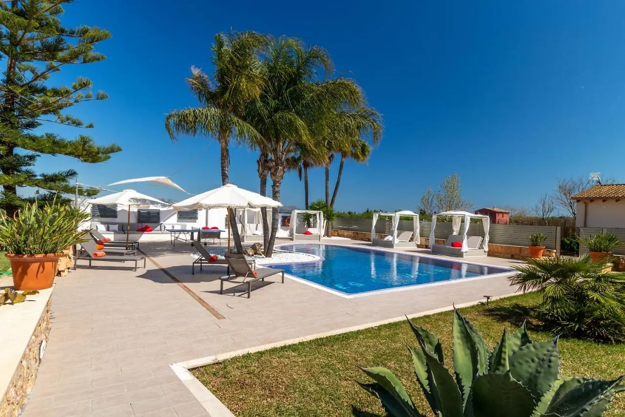 Villa Muroo - 2520 Mallorca Spain
